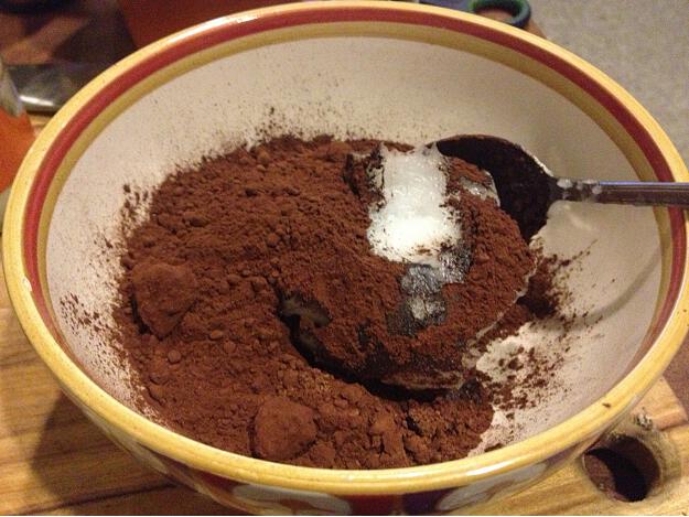 Desert: domaća čokolada-recept.