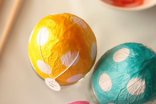 Dekorativna punjena uskršnja jaja - papir maše.